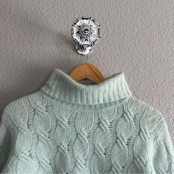 Alexandra Bartlett Wool Sweater Crop Turtle Neck Soft Sky Blue Long Sleeve Sz XL - Picture 3 of 6